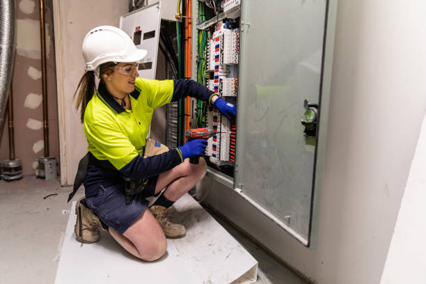 Best Licensed Electrician  in Brooksville, MS